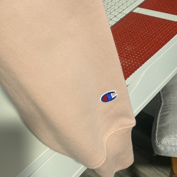 Champion pink cropped hoodie - Picture 3 of 11